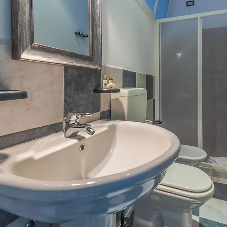 Casa Di Ale E Fra Comoda In Centro E A Pochi Passi Dalla Apartment