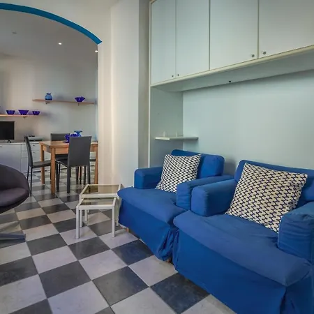 Apartment Casa Di Ale E Fra Comoda In Centro E A Pochi Passi Dalla Rapallo