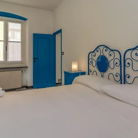 Casa Di Ale E Fra Comoda In Centro E A Pochi Passi Dalla Rapallo